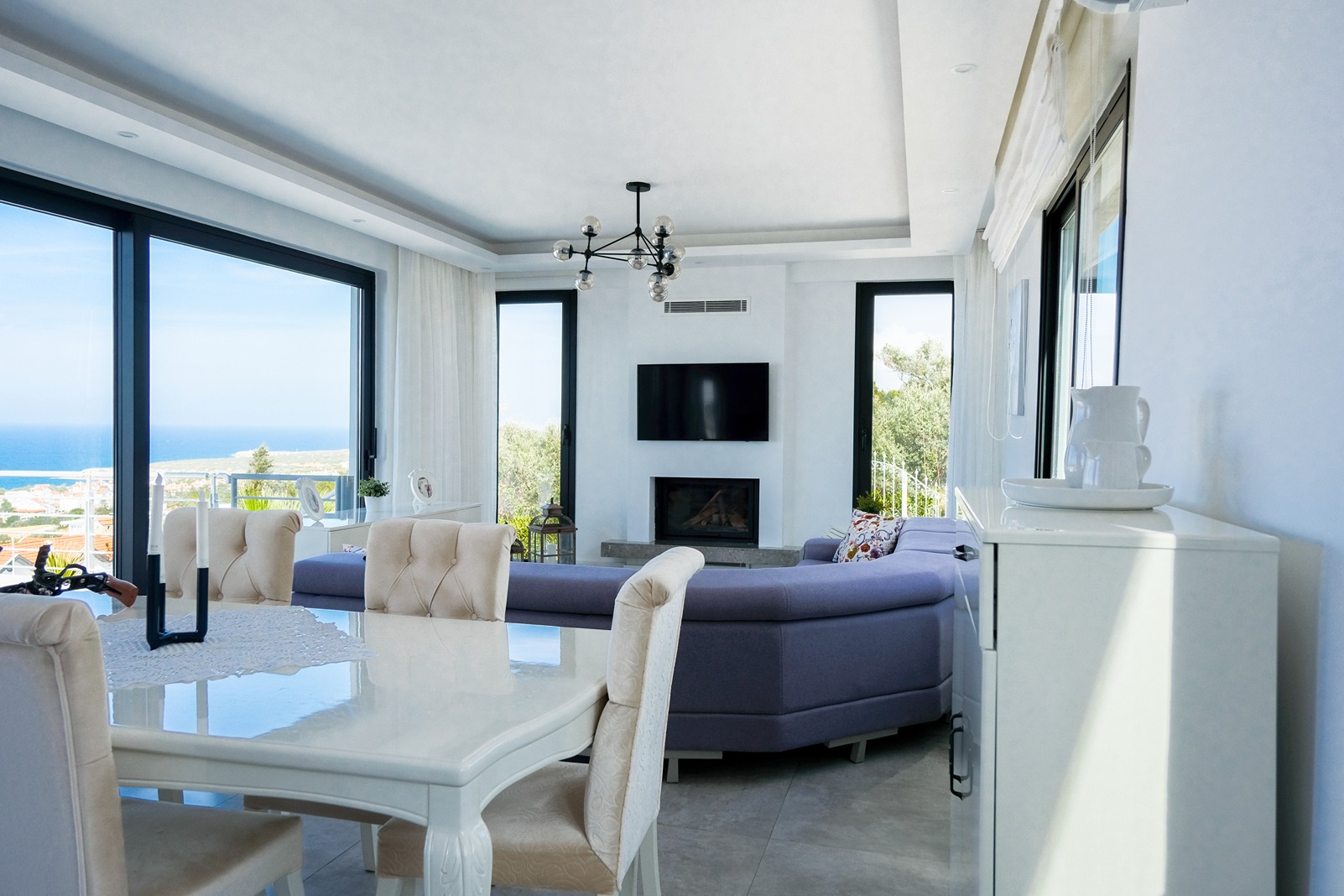 Beachfront-apartment-in-Cyprus (10)