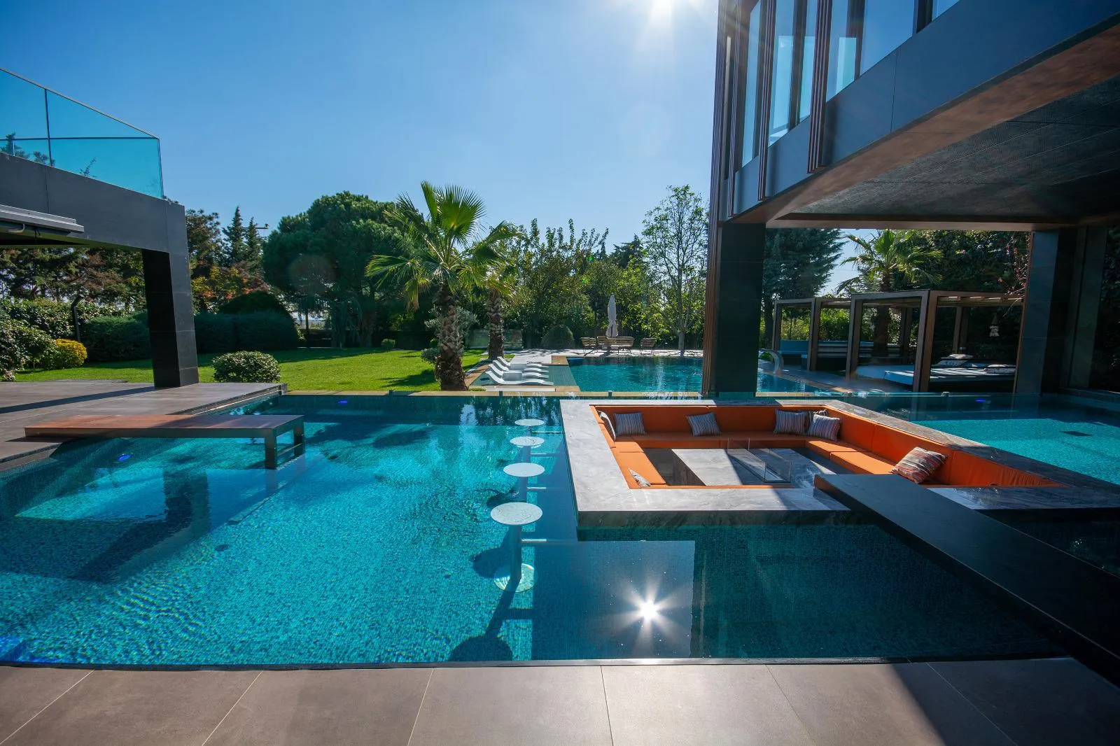 villa-with-pool-instanbul (3)