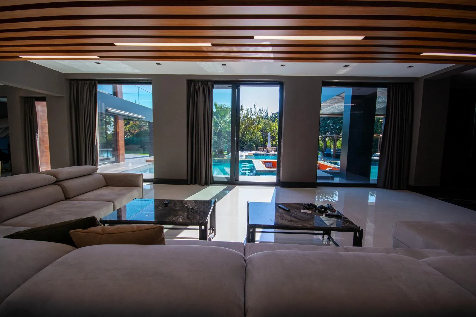 villa-with-pool-instanbul (7)