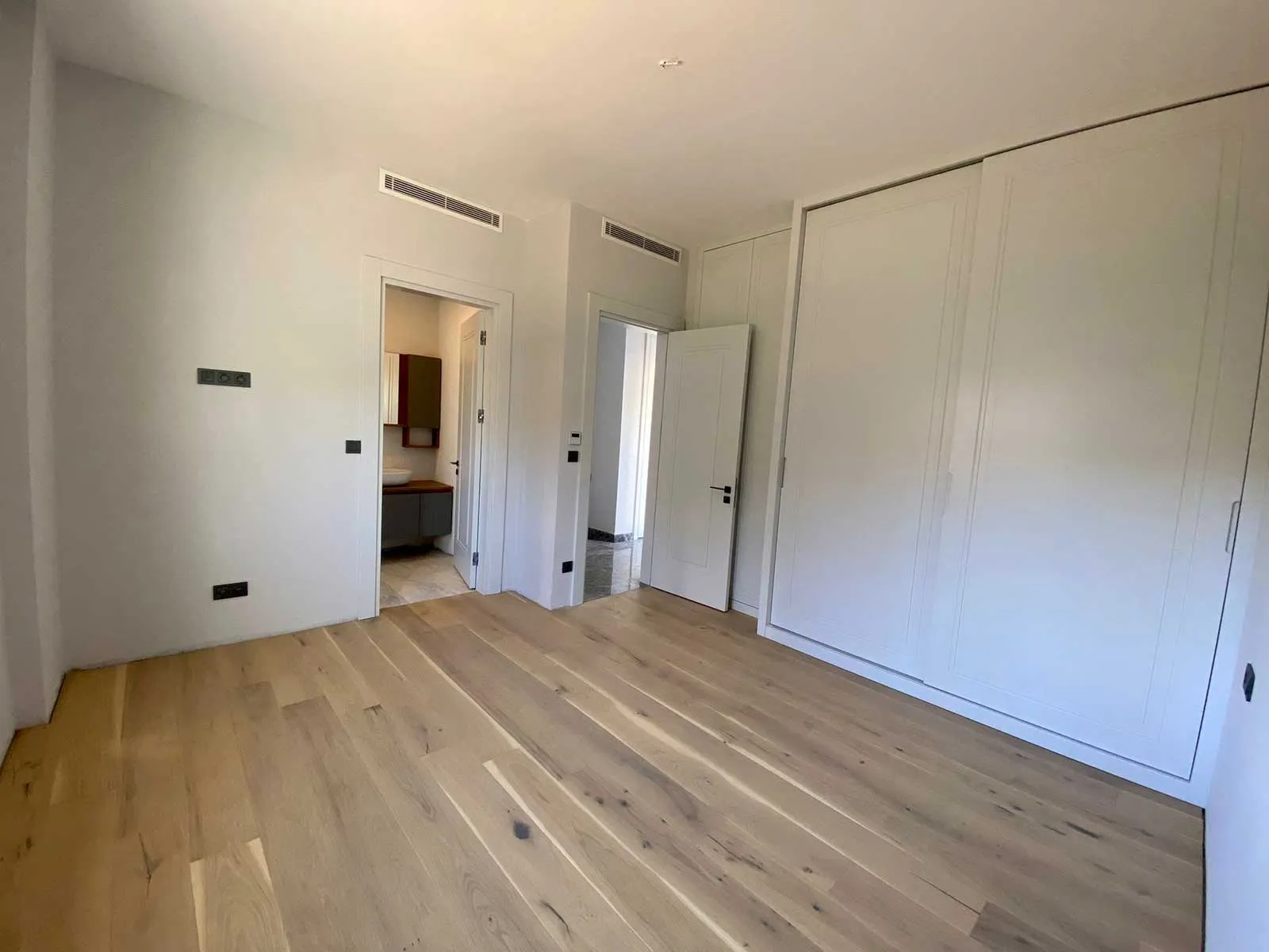 Buying-a-villa-facing-the-sea-in-Bodrum (10)