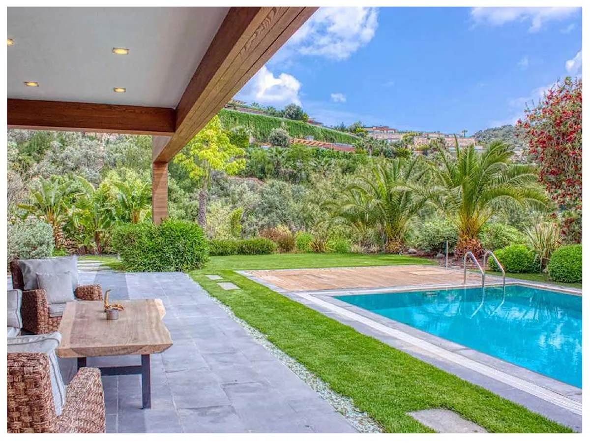 Villa-with-different-and-modern-decoration-in-Bodrum (12)