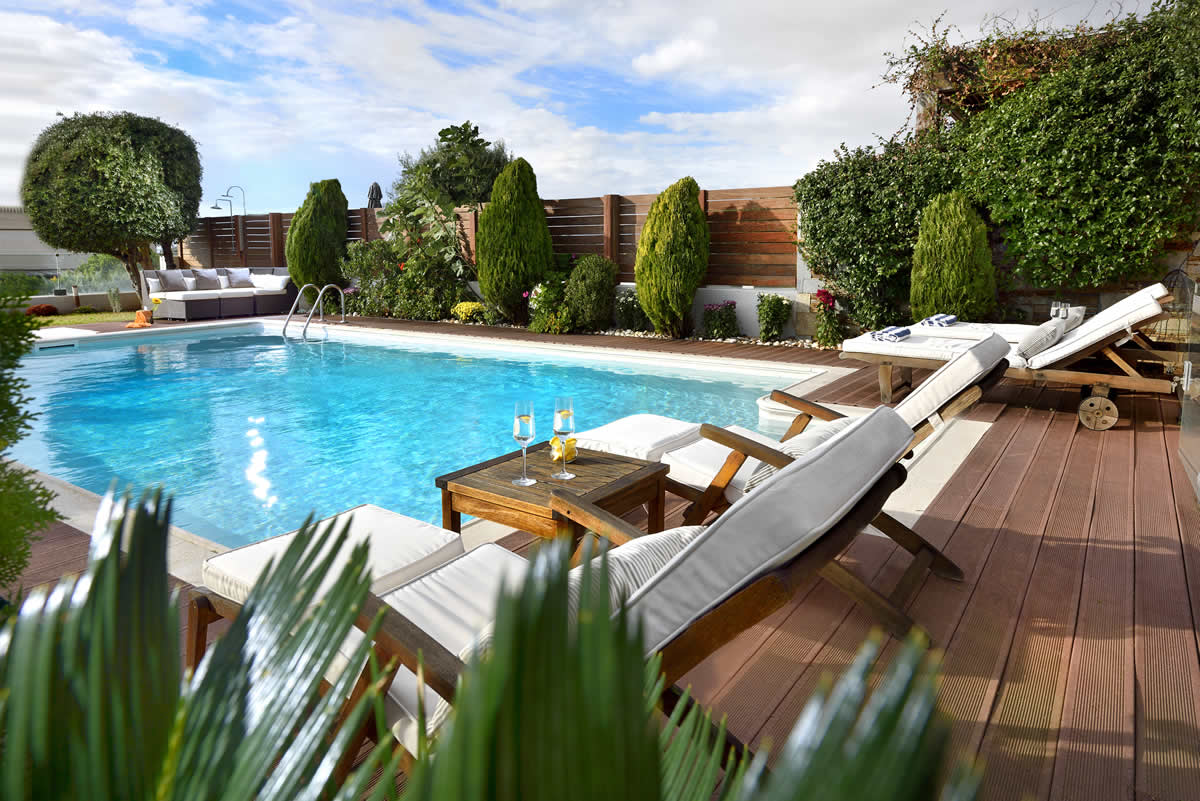 Buying-a-luxury villa-in-Athens, Greece (3)